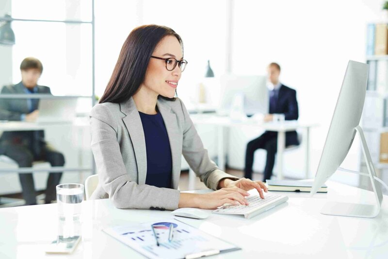 Receptionista, asistent manager